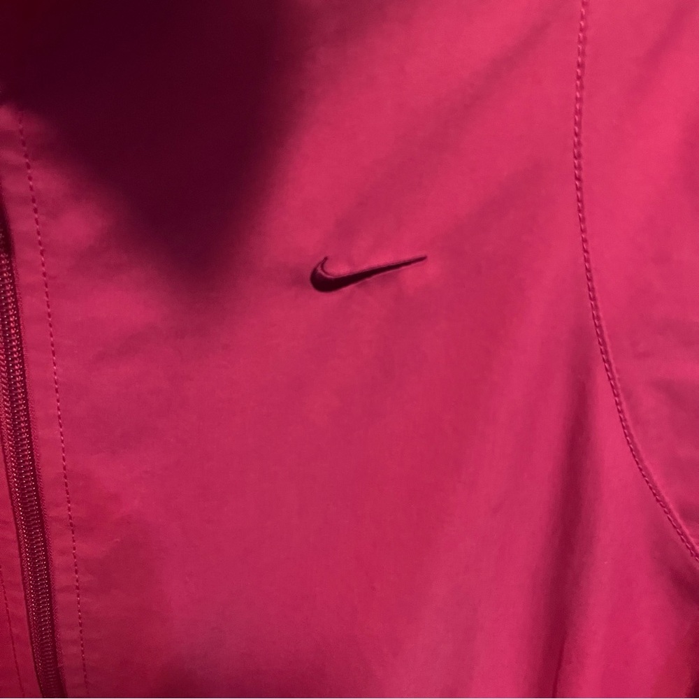 Nike Women's Pink Jacket. Size XL. - Picture 3 of 7